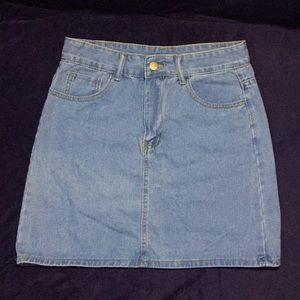 Denim skirt